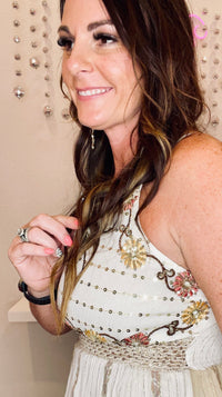 Wild Horse Boutique Dress One size Ivory and Metallic Gold Dress