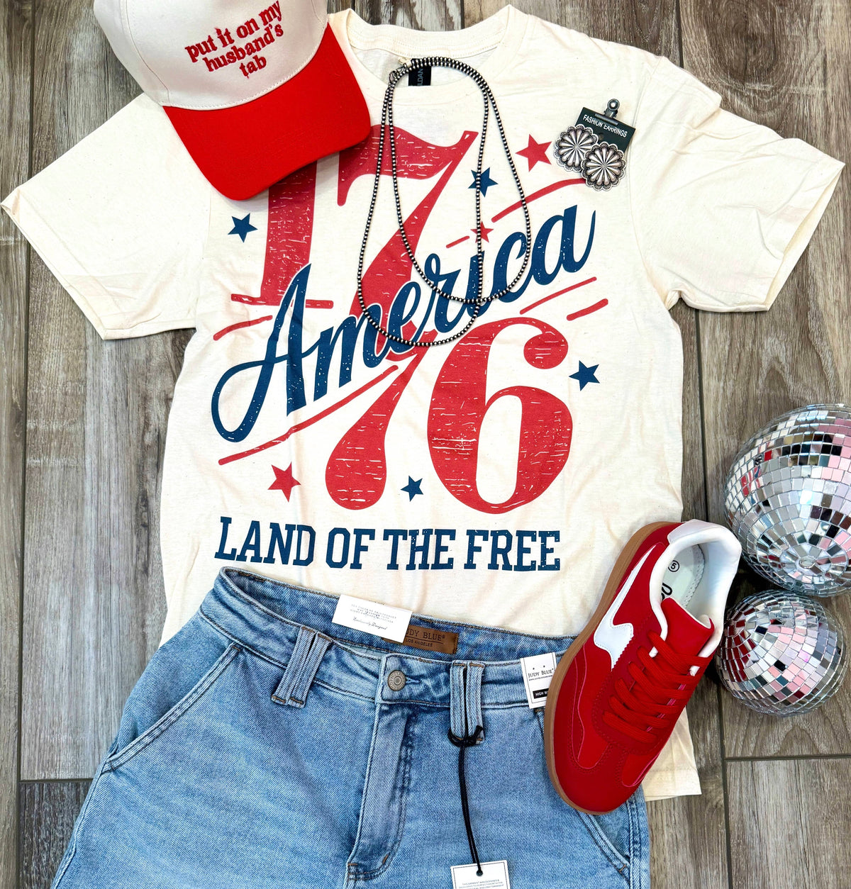Wild Horse Boutique Graphic tshirt America 1776 Tee
