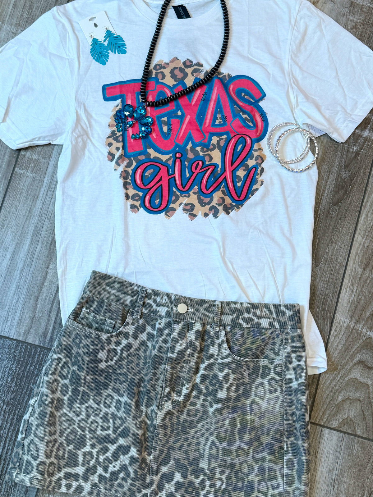 Wild Horse Boutique Graphic tshirt Texas Girl Tee