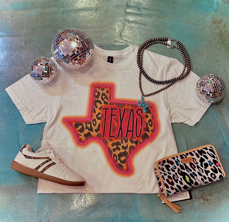 Wild Horse Boutique Graphic tshirt Texas Pink & Leopard T-Shirt
