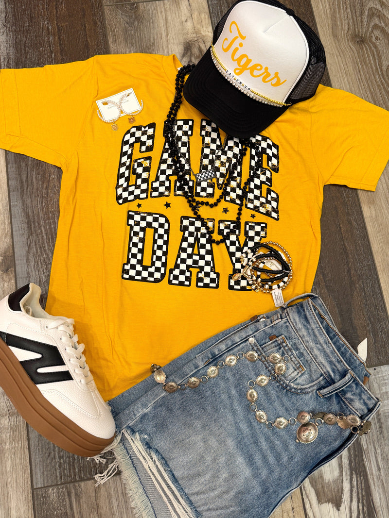 Wild Horse Boutique Graphic tshirt The Gold Gameday Tee