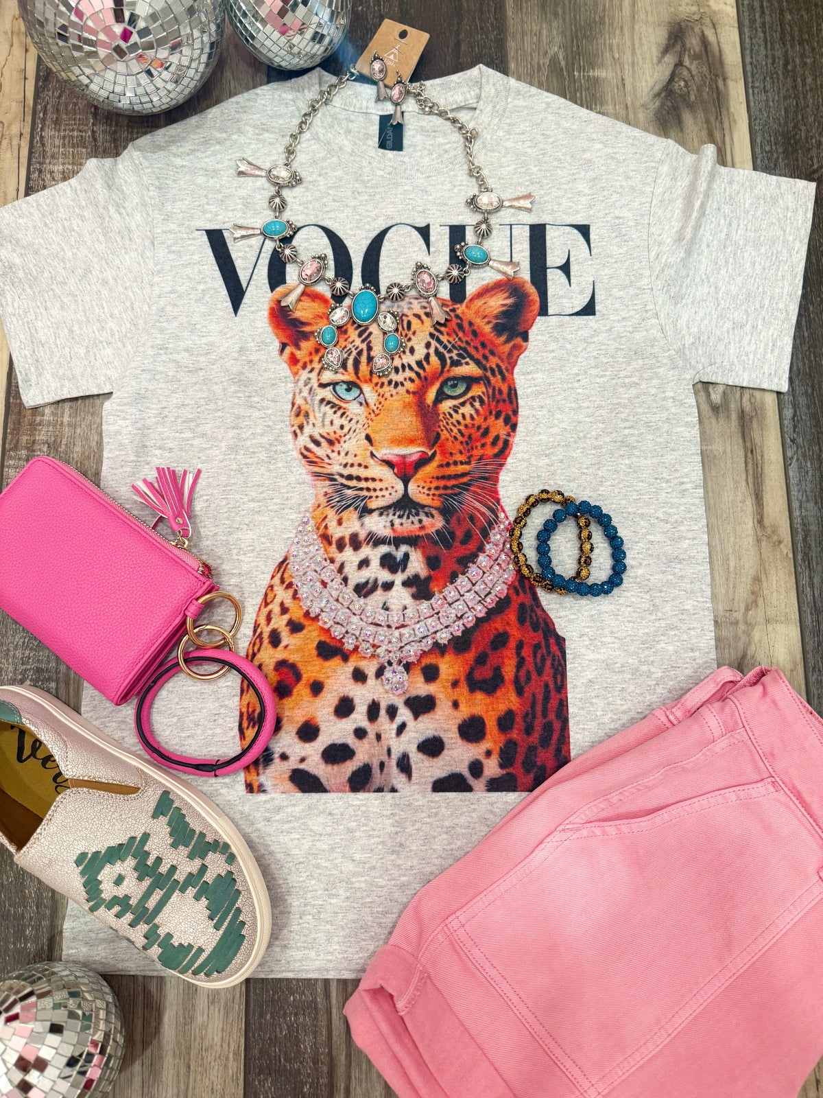 Wild Horse Boutique Graphic tshirt Vogue Tee