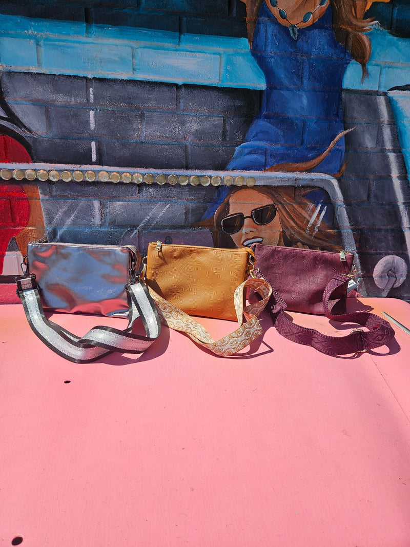 Wild Horse Boutique Handbag & Wallet Accessories The Izzy Crossbody
