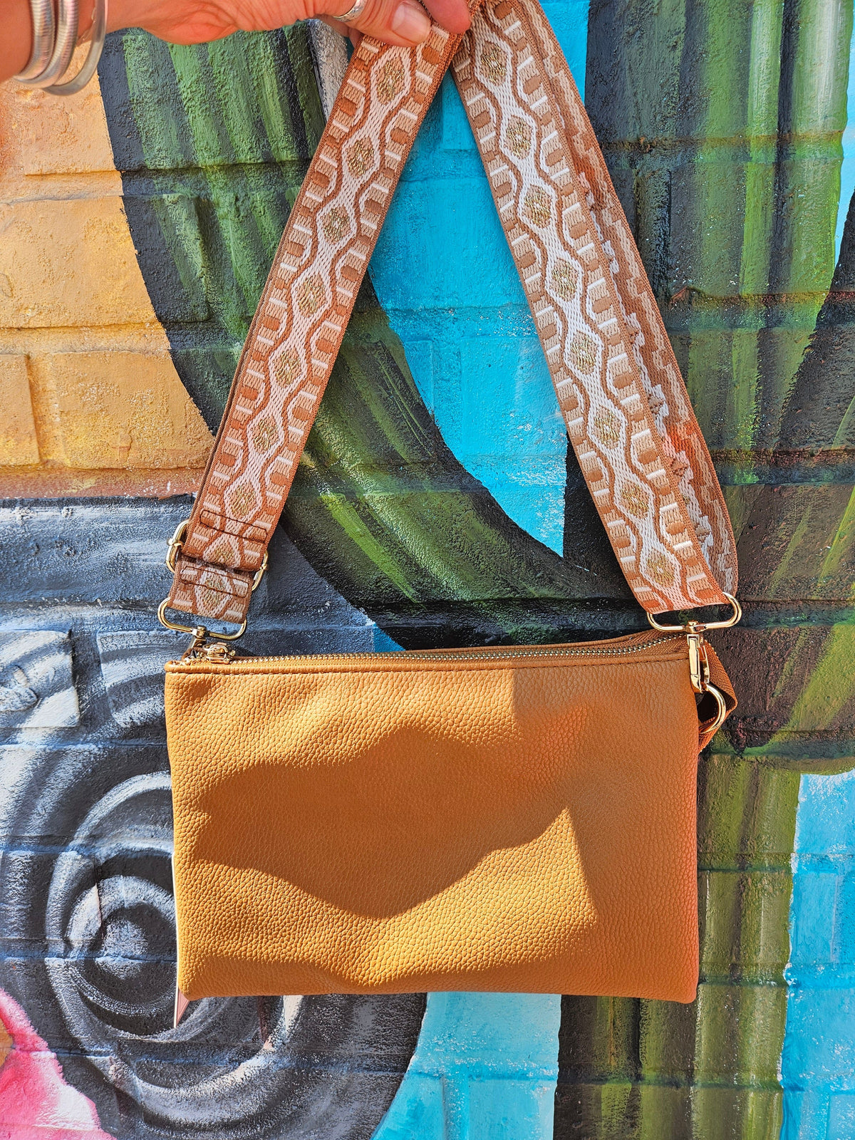 Wild Horse Boutique Handbag & Wallet Accessories The Izzy Crossbody