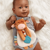 Wild Horse Boutique Highland Cow Itzy Friends Lovey Plush