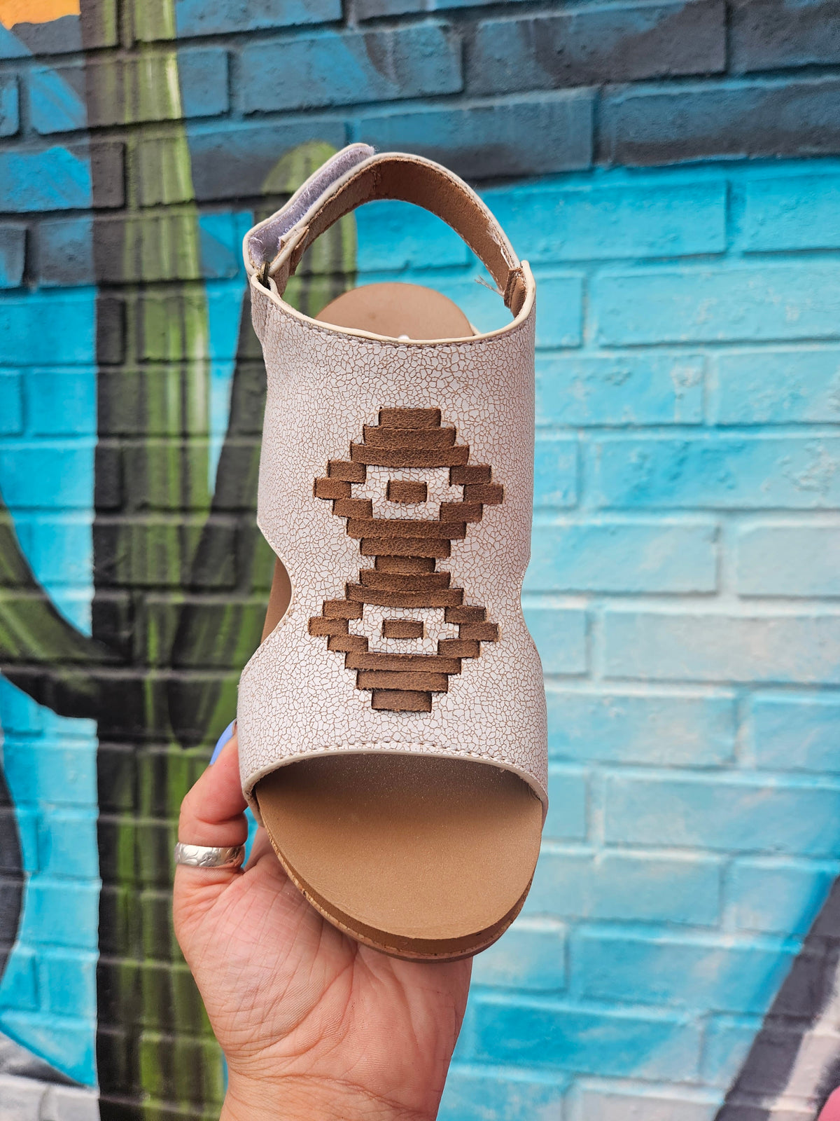 Wild Horse Boutique Shoes Hana Wedge