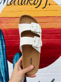 Wild Horse Boutique Shoes The Amara Sandal