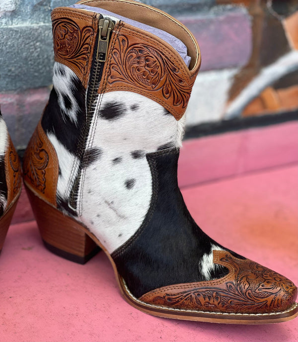 Wild Horse Boutique Shoes The Silverado Hair on Hide Boots