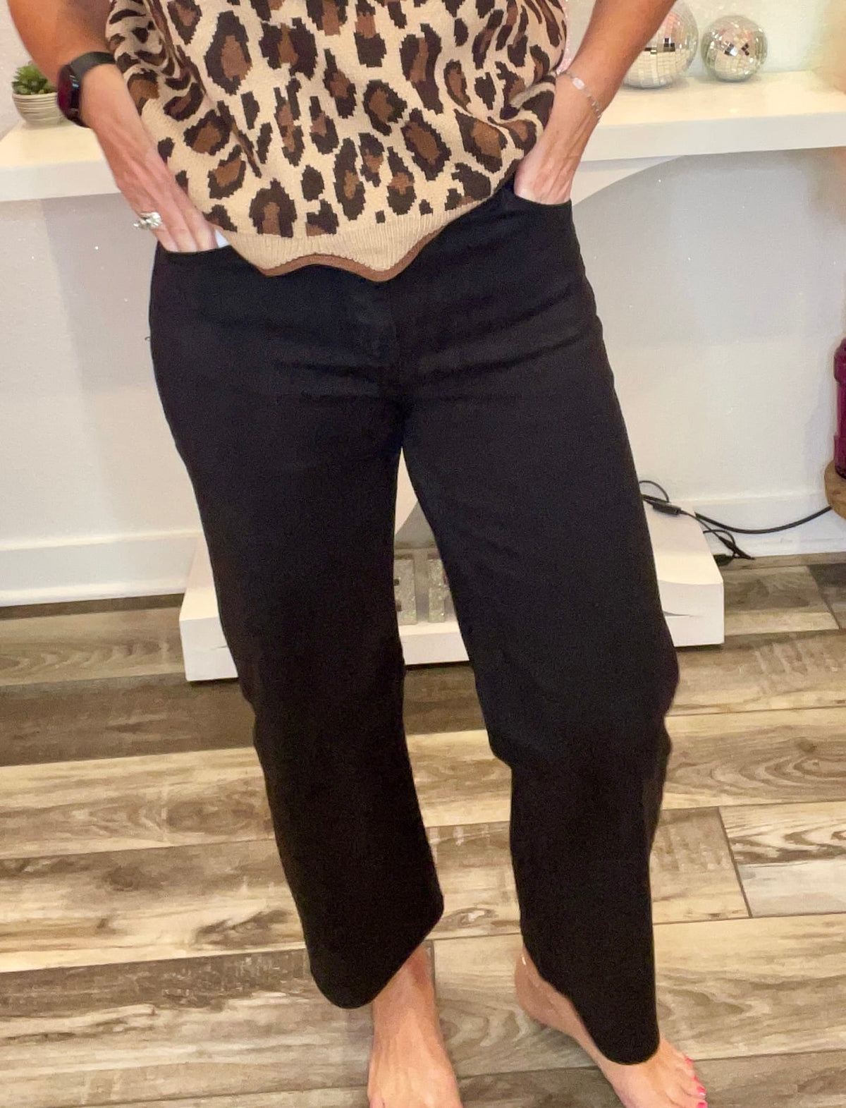 Wild Horse Boutique Vervet Black Cropped Jeans