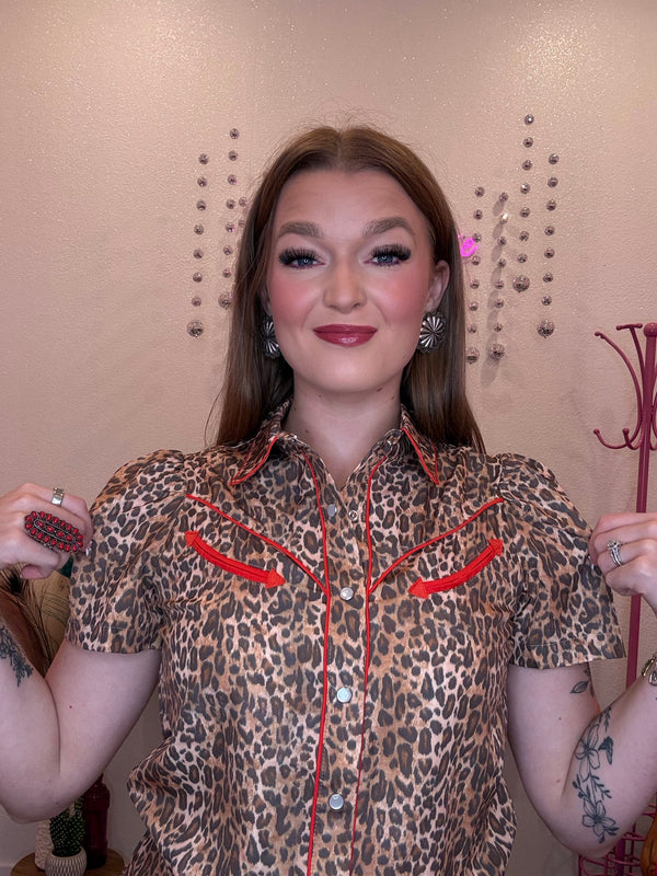 Wild Horse Boutique Western leopard Pearl snap button down blouse